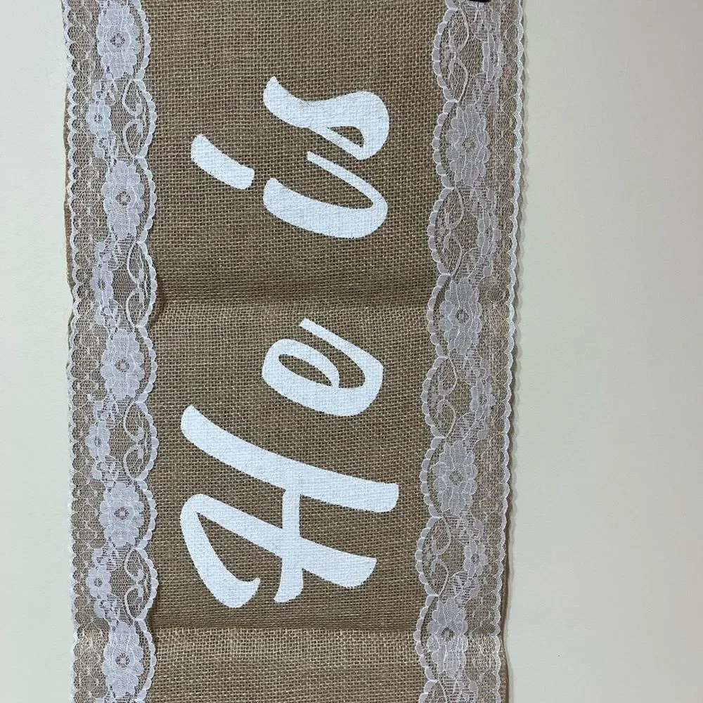 Easter Burlap and Lace Table Runner NWT